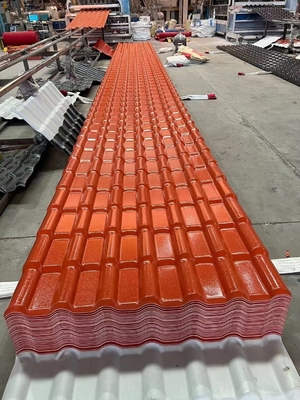 stile di Asa Coated Pvc Material Spanish delle mattonelle di tetto della resina sintetica di larghezza di 1040mm