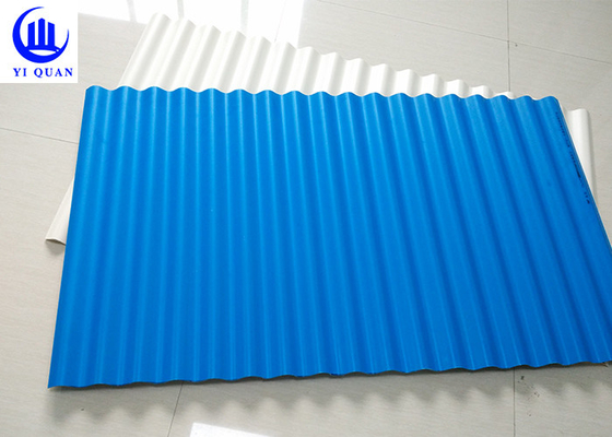 L'isolamento elettrico ha ondulato le mattonelle di tetto di plastica del PVC per la fabbrica della villa della veranda