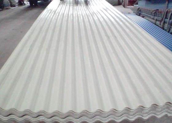 Buone mattonelle di tetto del PVC di resistenza all'urto 1.0mm per la fabbrica del Carport